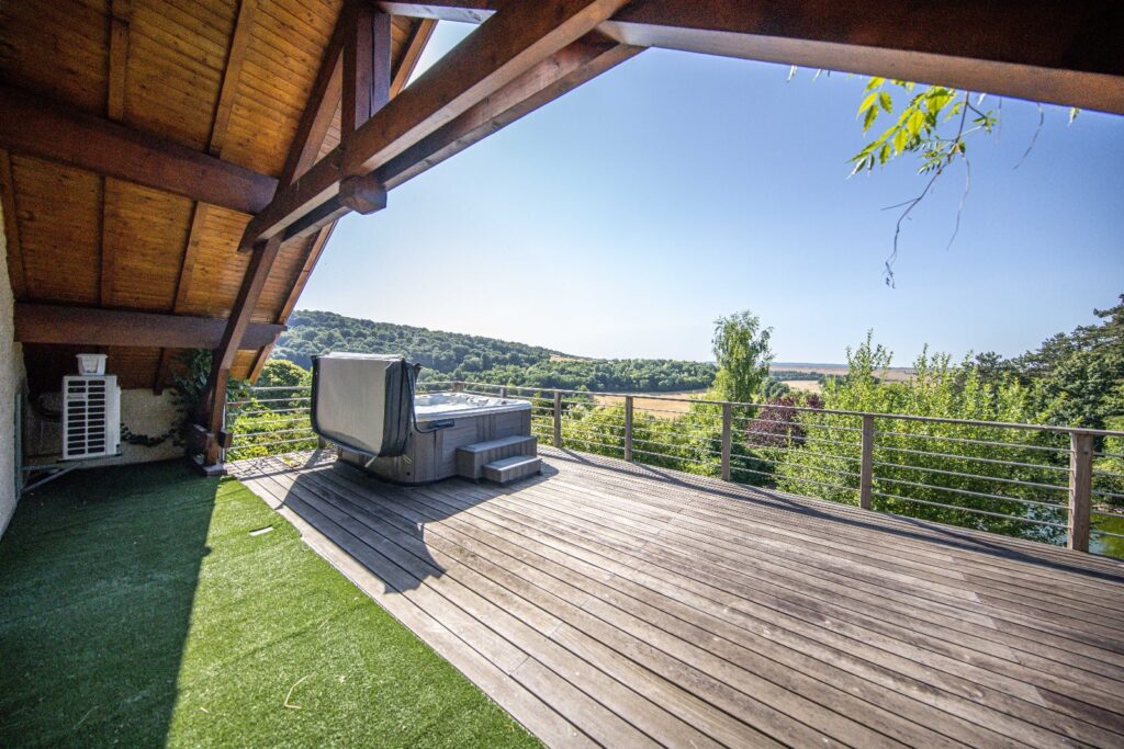 Paysage vue sur SPA et nature